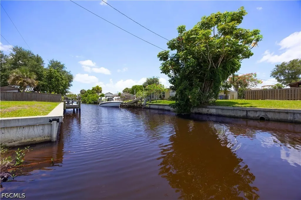 1012 Wyomi Drive Fort Myers FL 33919
