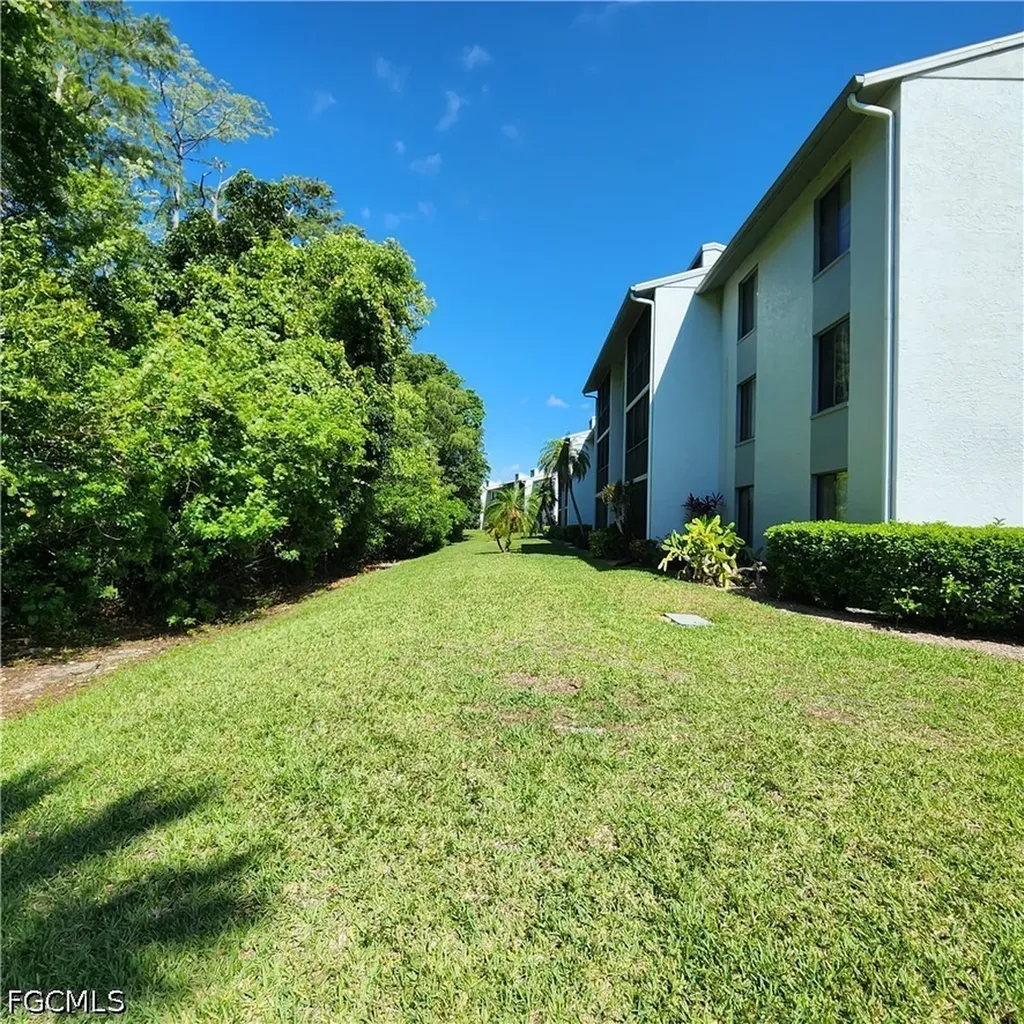 9650 Green Cypress Lane Fort Myers FL 33905