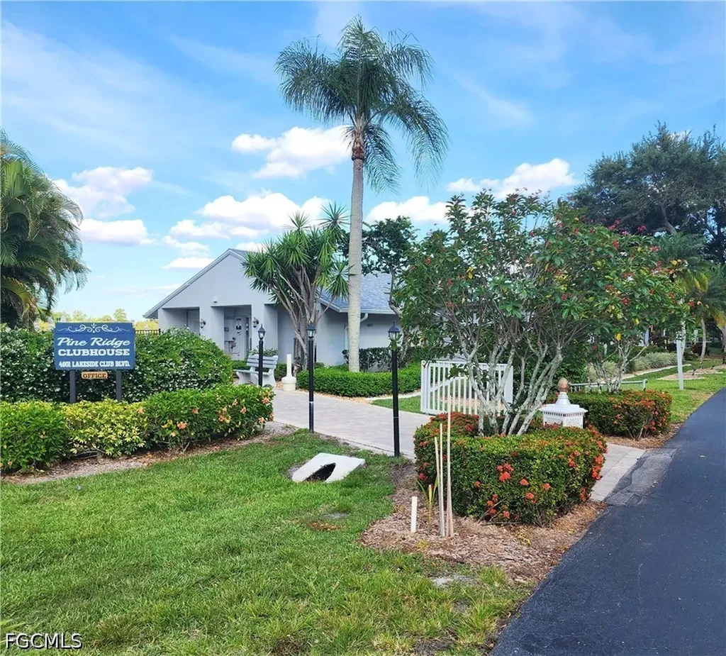 9650 Green Cypress Lane Fort Myers FL 33905