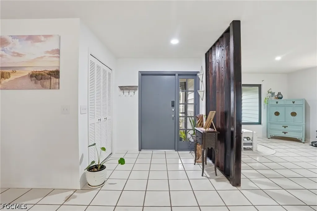 5837 Tallowood Circle Fort Myers FL 33919