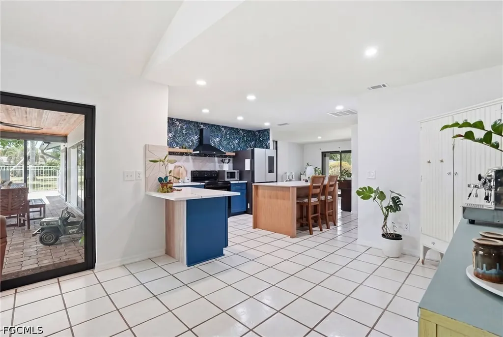 5837 Tallowood Circle Fort Myers FL 33919
