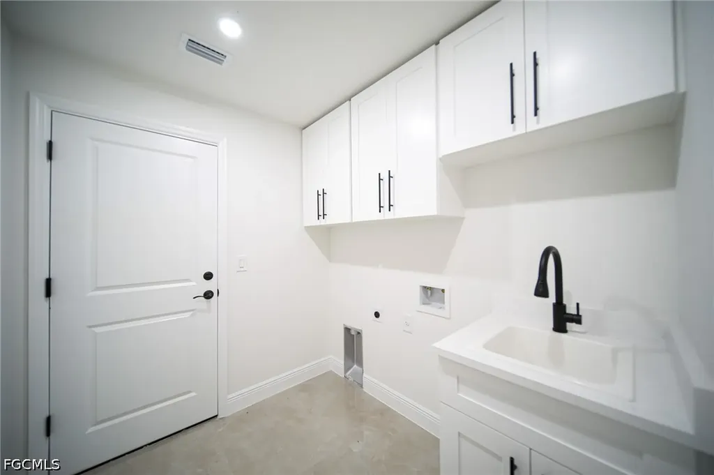 1621 Eighth Avenue Lehigh Acres FL 33972