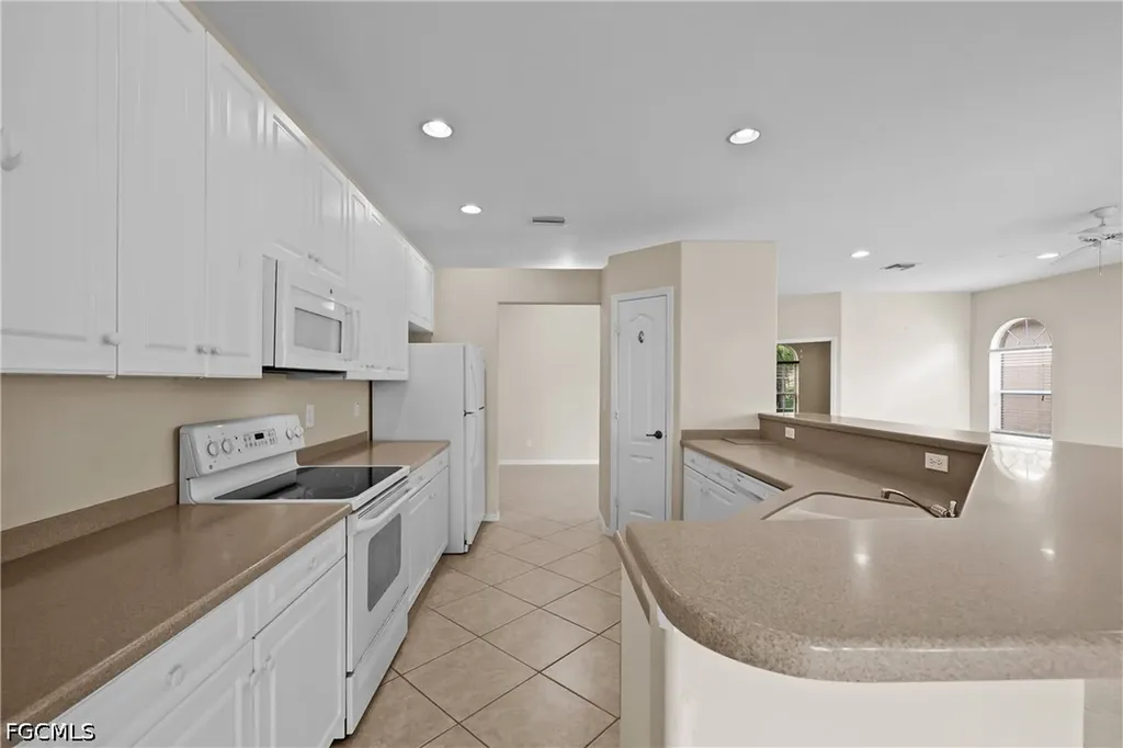 13988 Village Creek Drive Fort Myers FL 33908