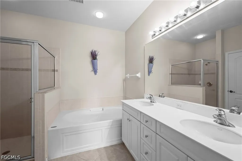 13988 Village Creek Drive Fort Myers FL 33908