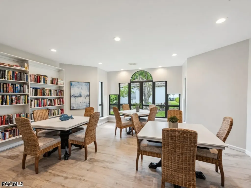 232 La Peninsula Boulevard Naples FL 34113