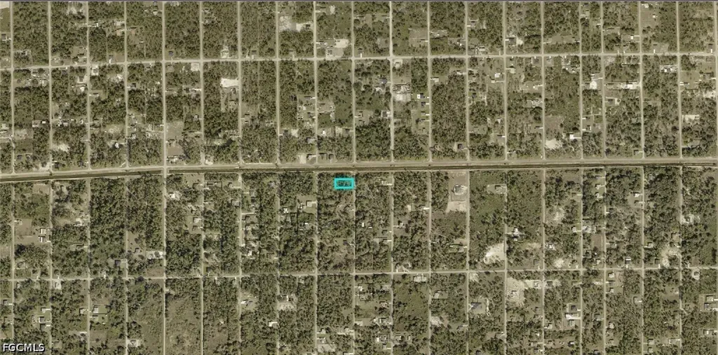 1521 Henry Avenue Lehigh Acres FL 33972