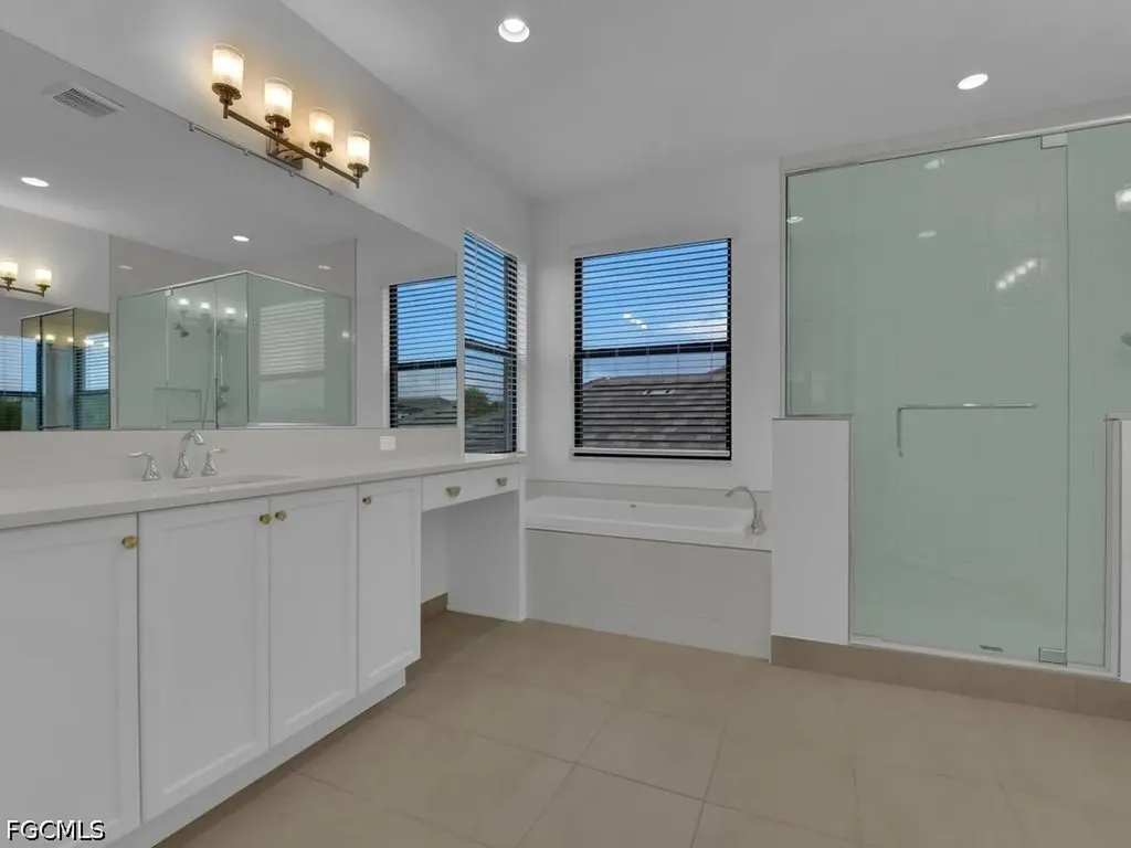 20581 Fair Oak Lane Estero FL 33928