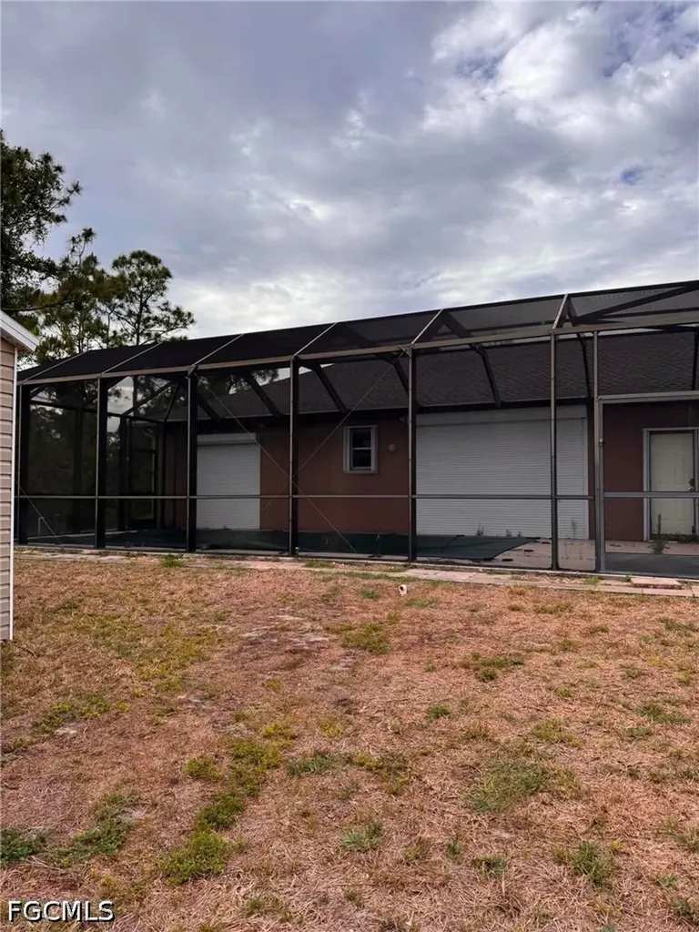 1154 Damen Street E Lehigh Acres FL 33974