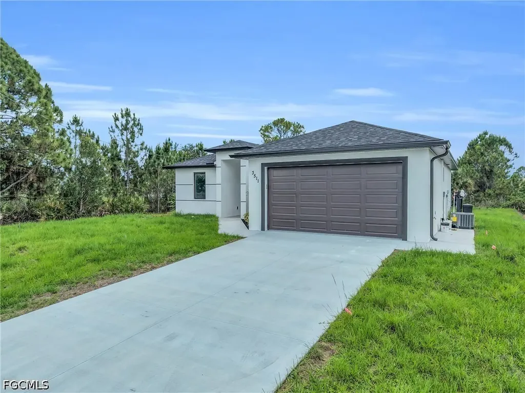 3511 27th Street SW Lehigh Acres FL 33976