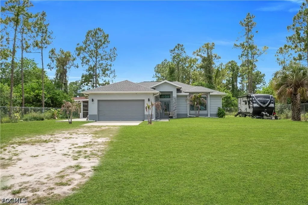 2021 Hines Avenue Alva FL 33920