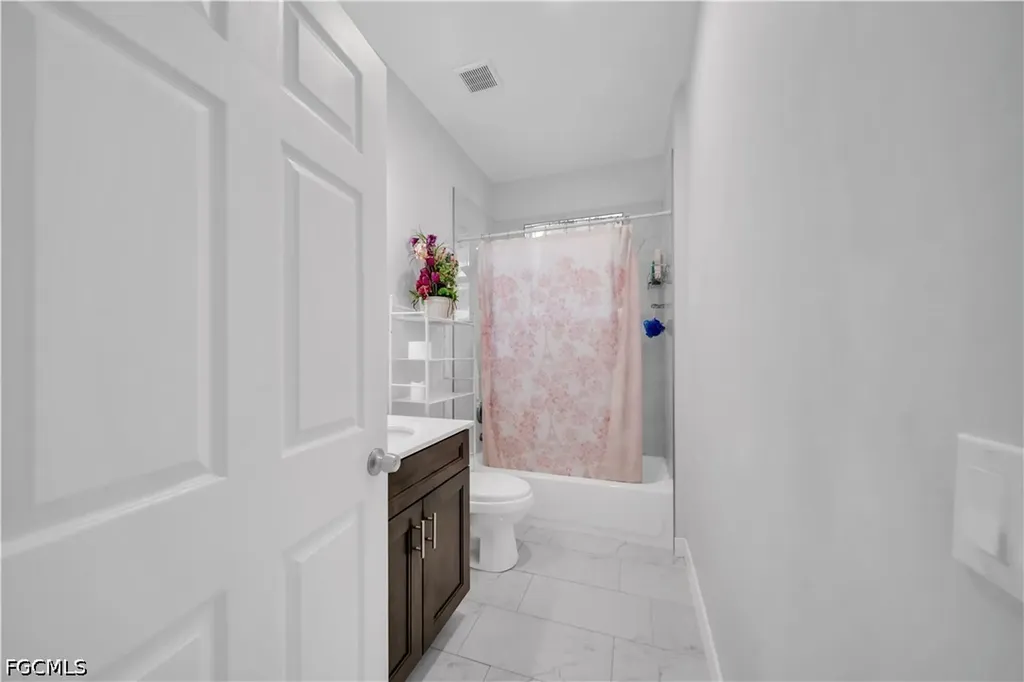 2021 Hines Avenue Alva FL 33920