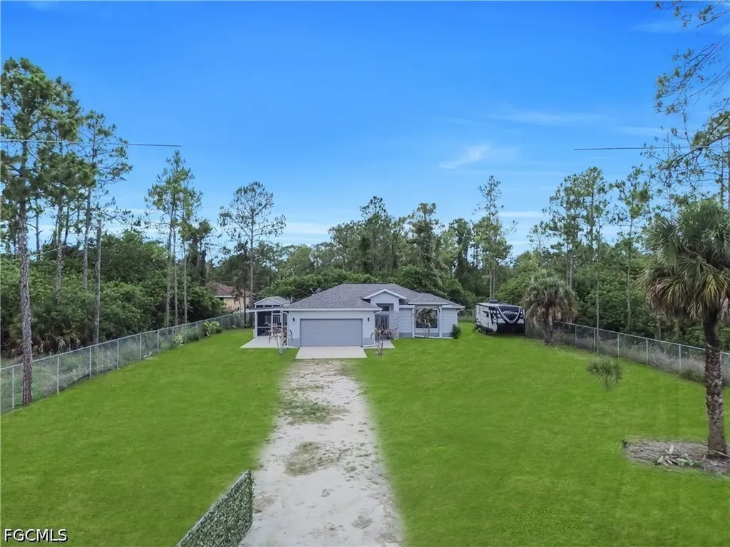 2021 Hines Avenue Alva FL 33920