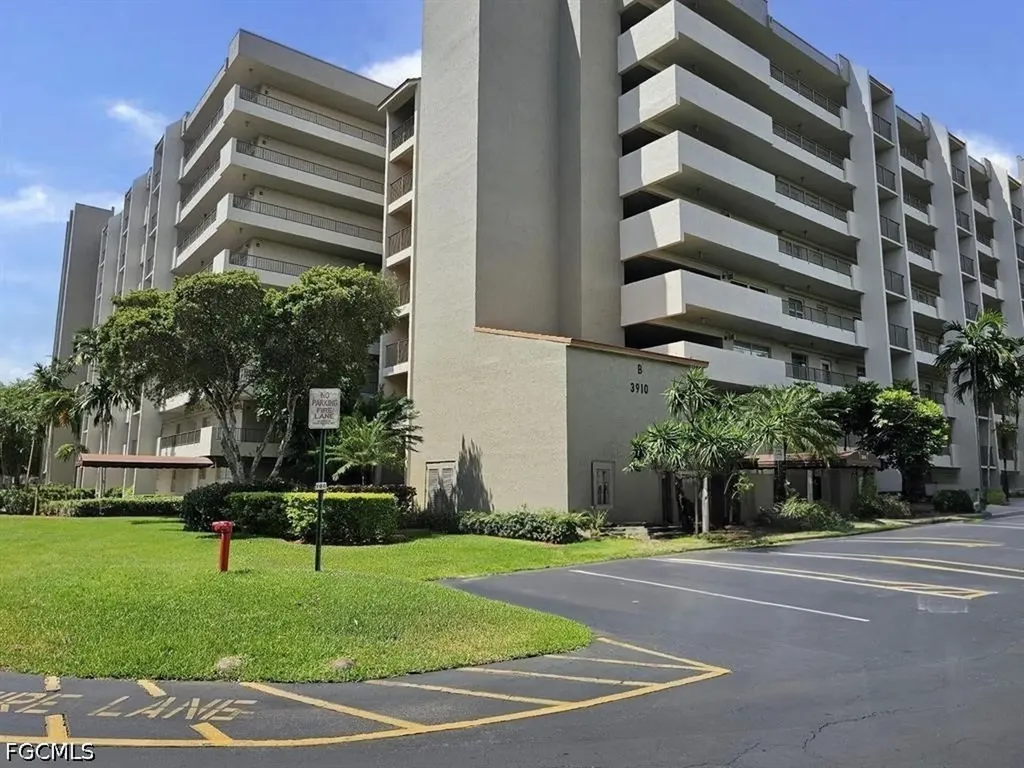 3910 Inverrary Boulevard Lauderhill FL 33319