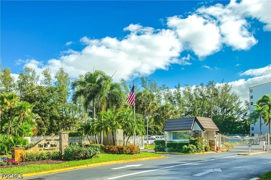 3910 Inverrary Boulevard Lauderhill FL 33319