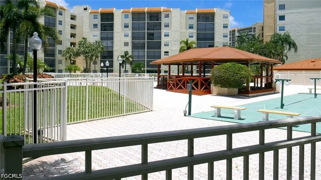 3910 Inverrary Boulevard Lauderhill FL 33319