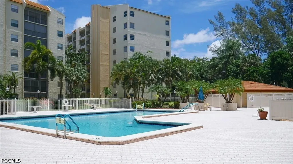 3910 Inverrary Boulevard Lauderhill FL 33319