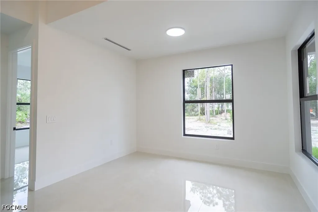 915 Lincoln Avenue Lehigh Acres FL 33972