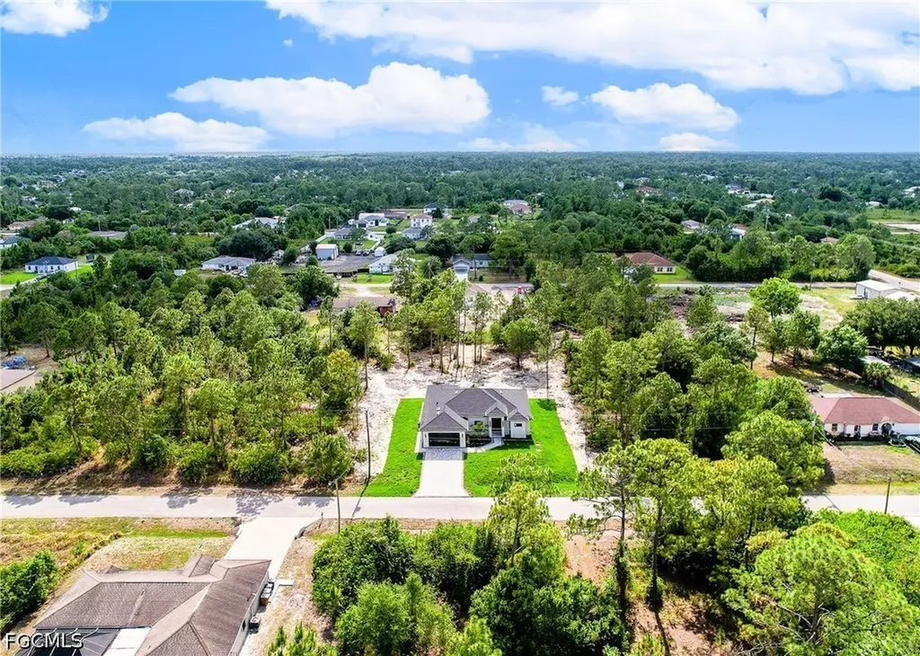 915 Lincoln Avenue Lehigh Acres FL 33972