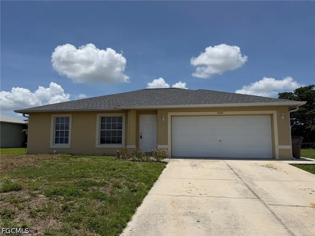1424 NE 13th Place Cape Coral FL 33909