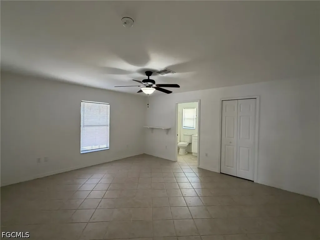 1424 NE 13th Place Cape Coral FL 33909