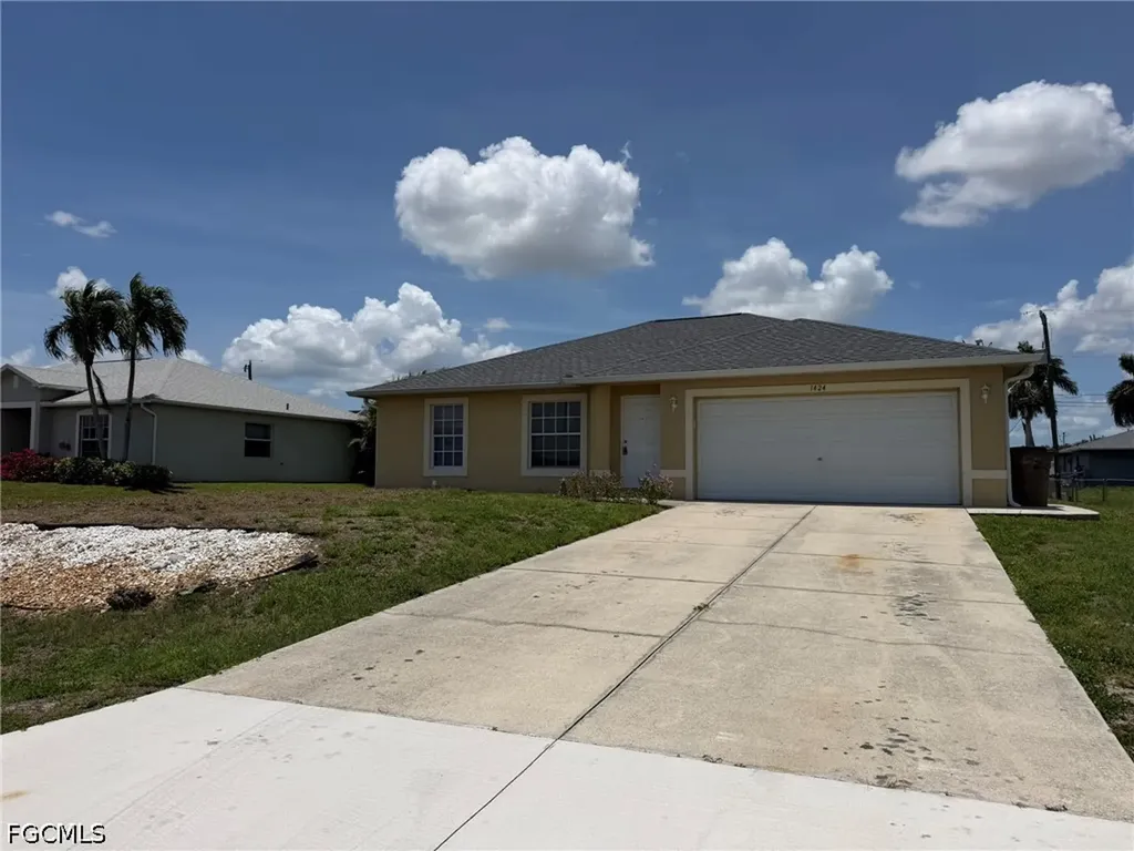 1424 NE 13th Place Cape Coral FL 33909