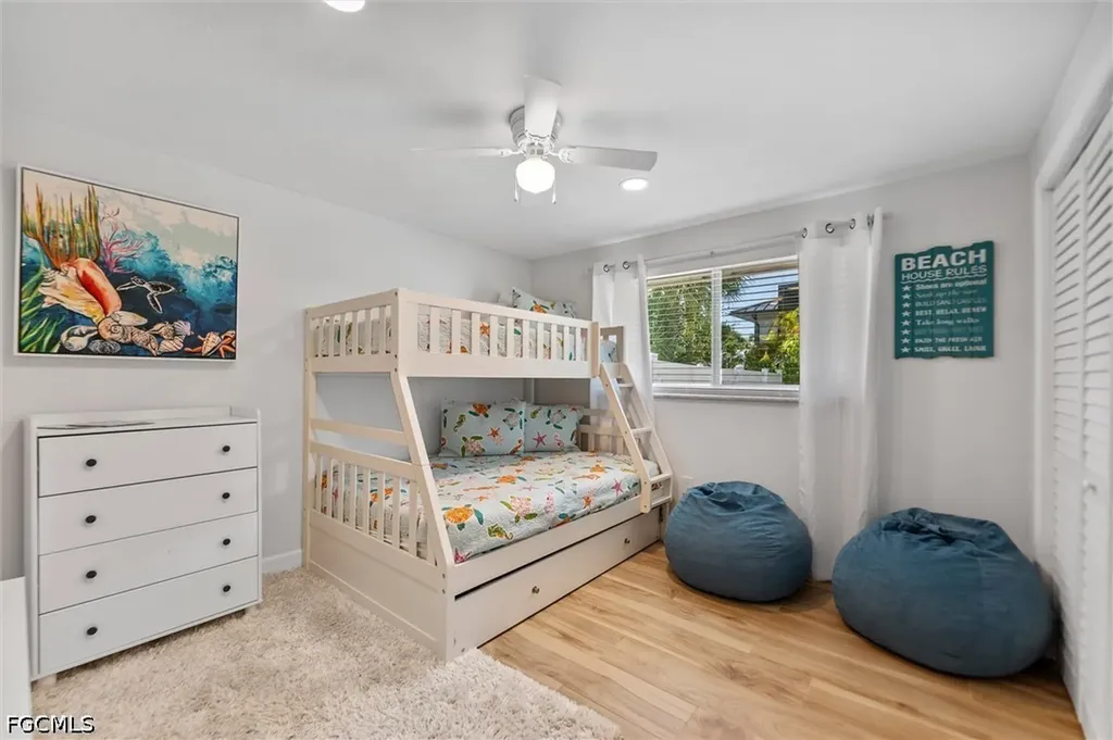 9428 Moonlight Drive Sanibel FL 33957