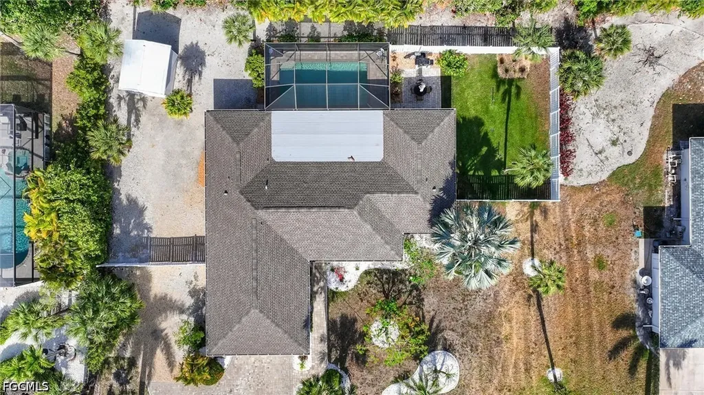 9428 Moonlight Drive Sanibel FL 33957