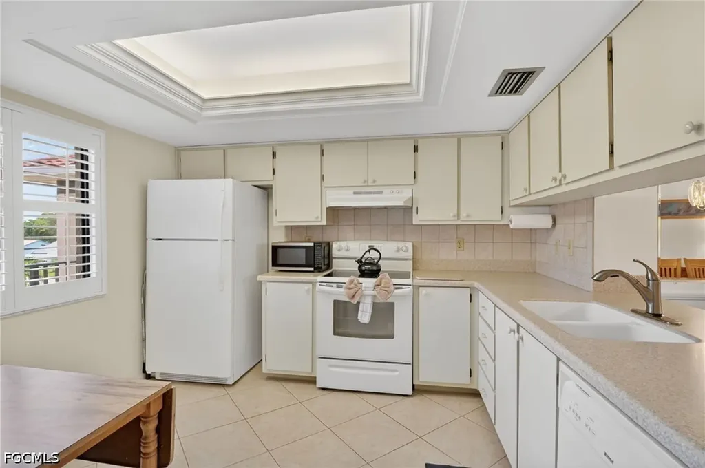 11250 Caravel Circle Fort Myers FL 33908