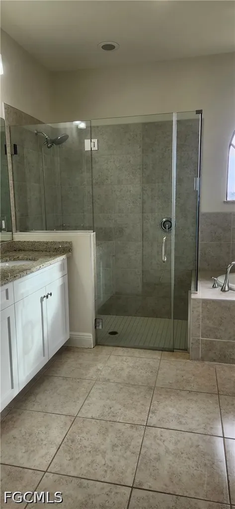 2231 NE 1st Terrace Cape Coral FL 33909