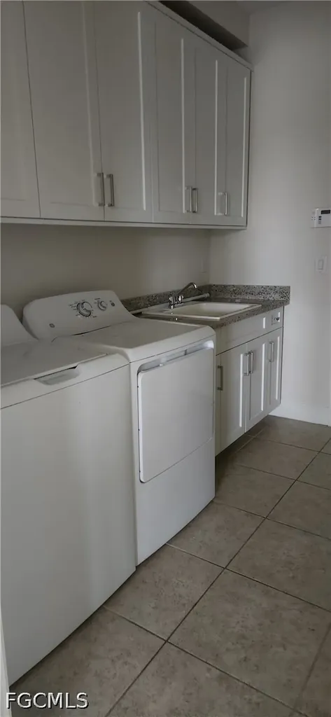 2231 NE 1st Terrace Cape Coral FL 33909