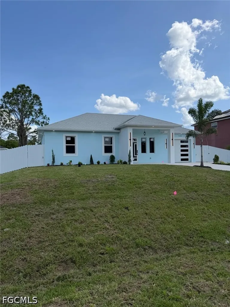 546 Louisville Street E Lehigh Acres FL 33974