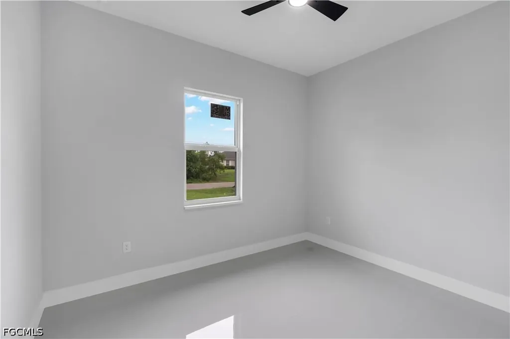 546 Louisville Street E Lehigh Acres FL 33974
