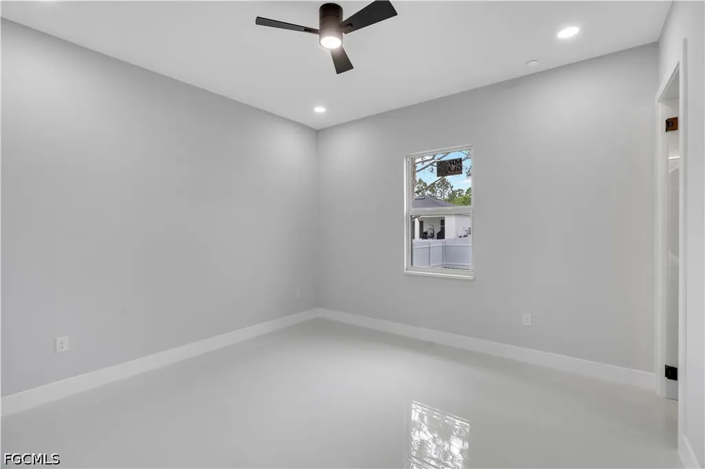 546 Louisville Street E Lehigh Acres FL 33974