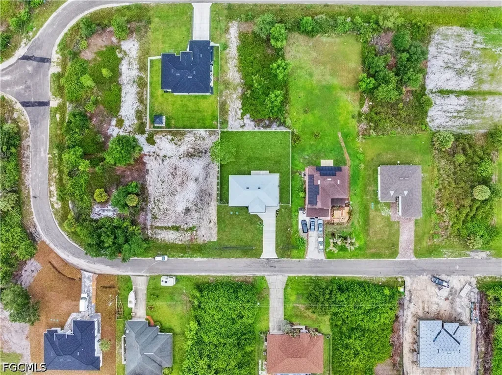 546 Louisville Street E Lehigh Acres FL 33974