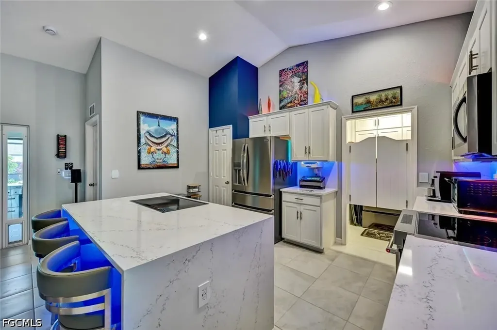 1811 SW 3rd Terrace Cape Coral FL 33991