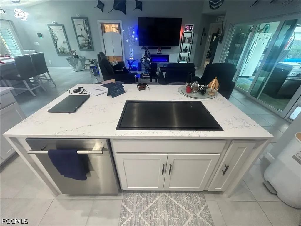 1811 SW 3rd Terrace Cape Coral FL 33991