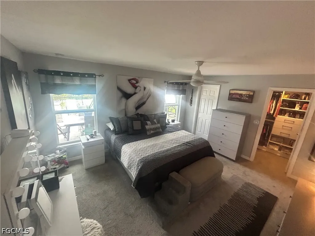1811 SW 3rd Terrace Cape Coral FL 33991