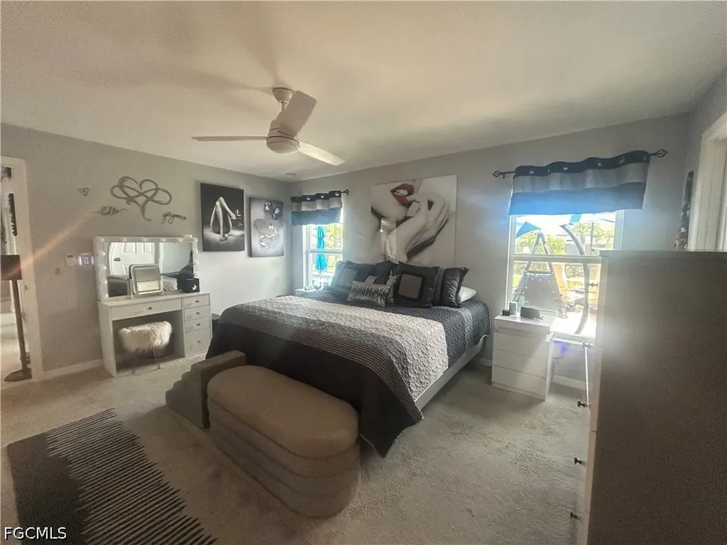 1811 SW 3rd Terrace Cape Coral FL 33991