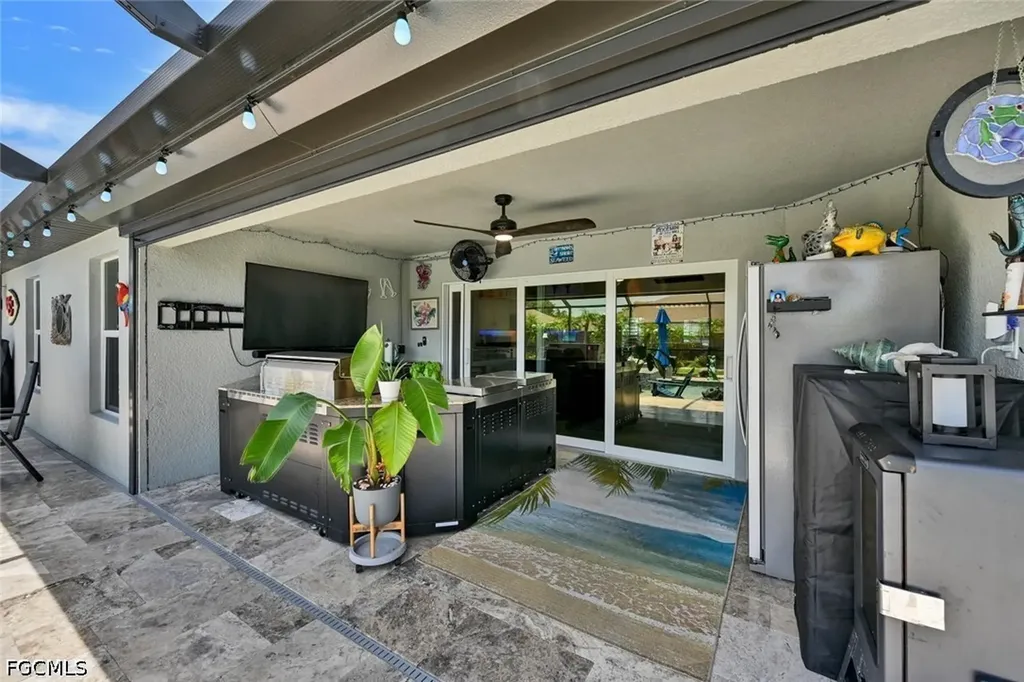 1811 SW 3rd Terrace Cape Coral FL 33991