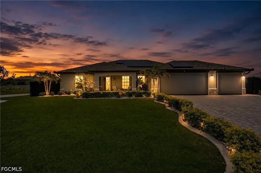 1811 SW 3rd Terrace Cape Coral FL 33991