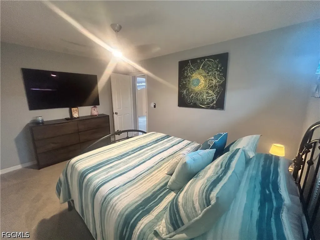 1811 SW 3rd Terrace Cape Coral FL 33991