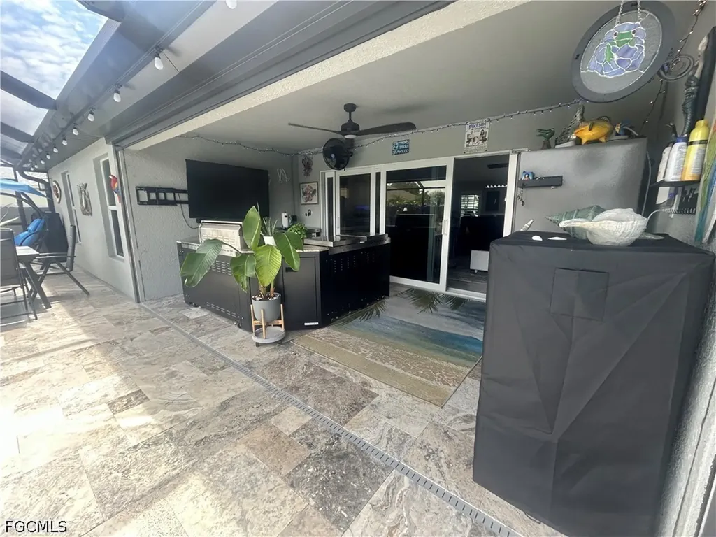 1811 SW 3rd Terrace Cape Coral FL 33991
