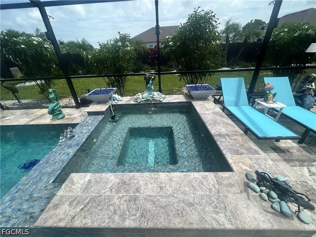 1811 SW 3rd Terrace Cape Coral FL 33991