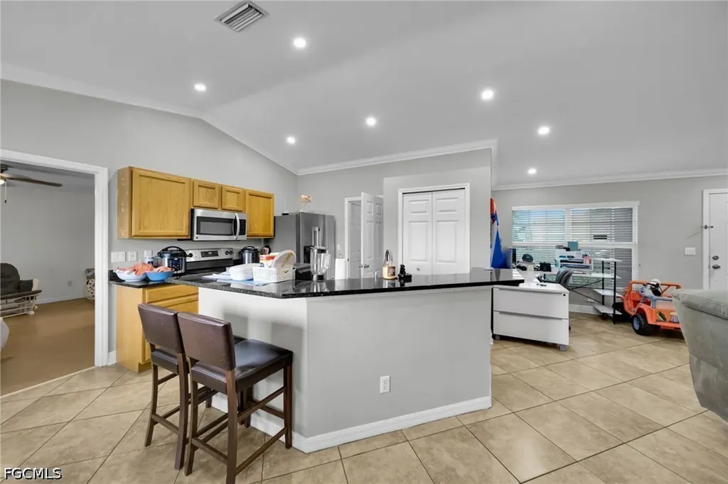 1502 SE 2nd Place Cape Coral FL 33990
