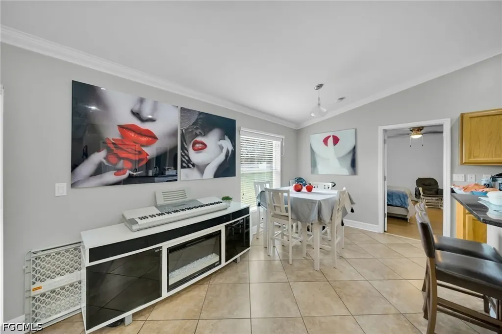 1502 SE 2nd Place Cape Coral FL 33990