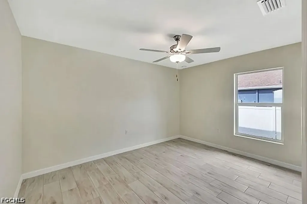 3809 NW 38th Street Cape Coral FL 33993