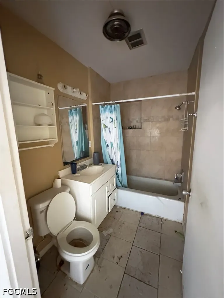1119 Vineyard Place Lehigh Acres FL 33936