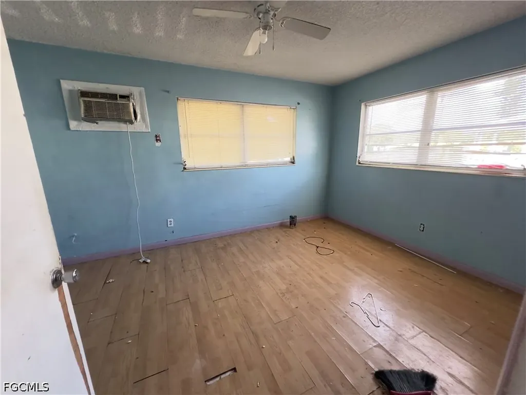 1119 Vineyard Place Lehigh Acres FL 33936
