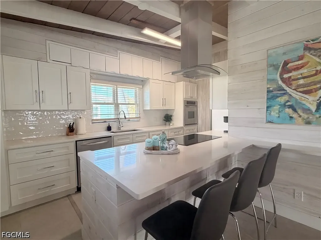 370 Bayland Road Fort Myers Beach FL 33931