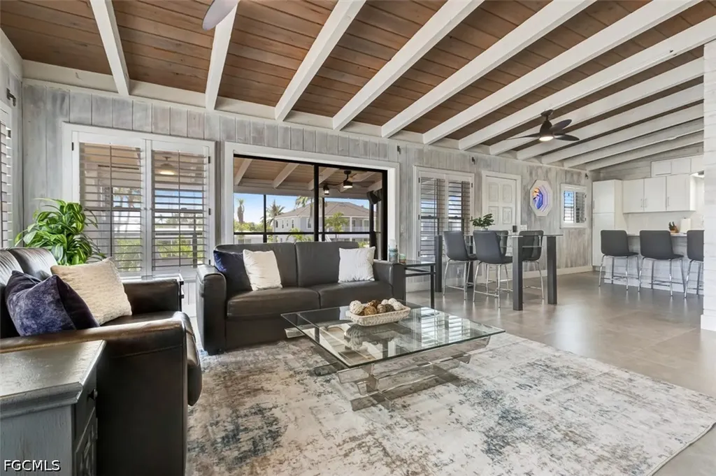 370 Bayland Road Fort Myers Beach FL 33931